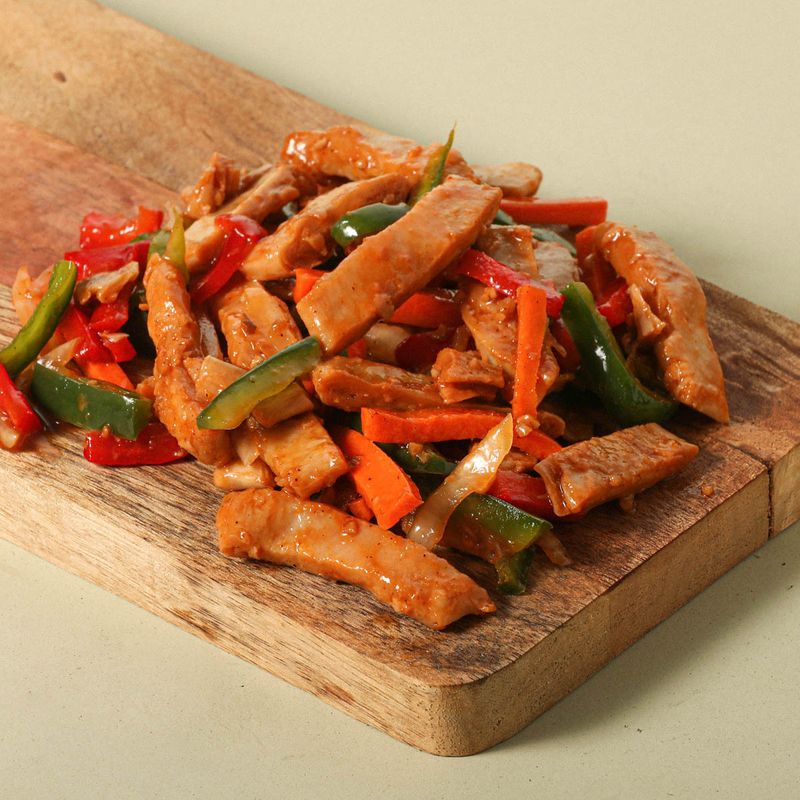 53790-Saltejat-amb-heura-i-Teriyaki