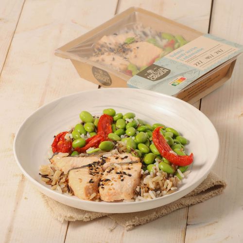 Salmón con arroz y edamame  350g