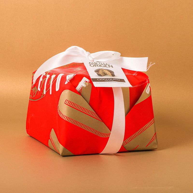 Panettone con gotas de chocolate