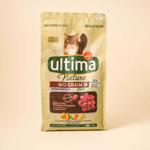 Pinso per a gats adults esterilitzats amb bou Nature Ultima 1,1kg
