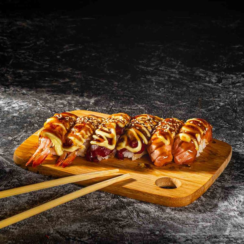Sushi-surtido-flameado.jpg
