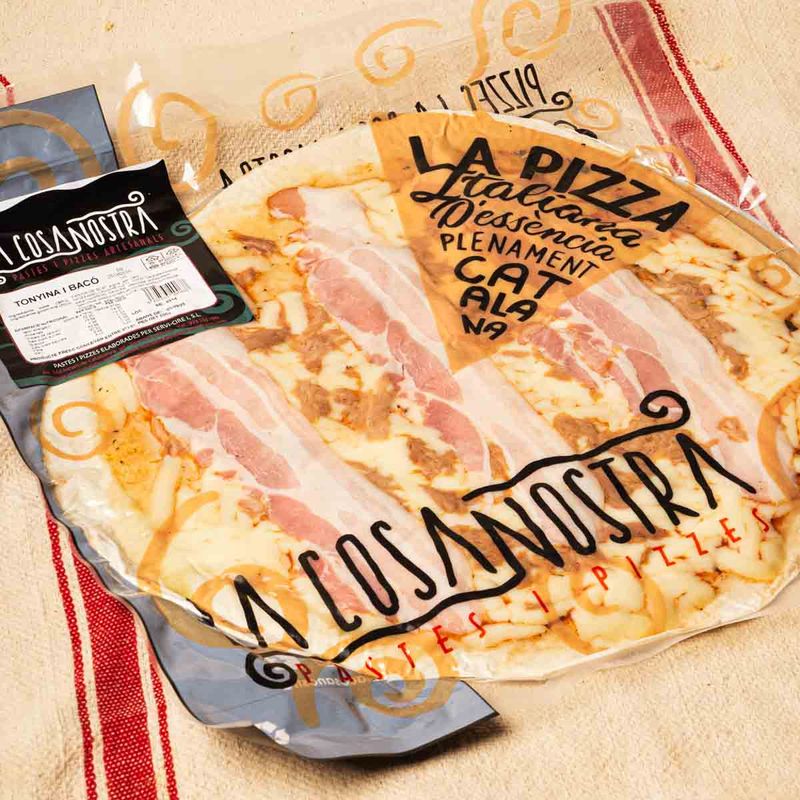 1499-Pizza-atun-y-bacon-La-Cosa-Nostra-500g